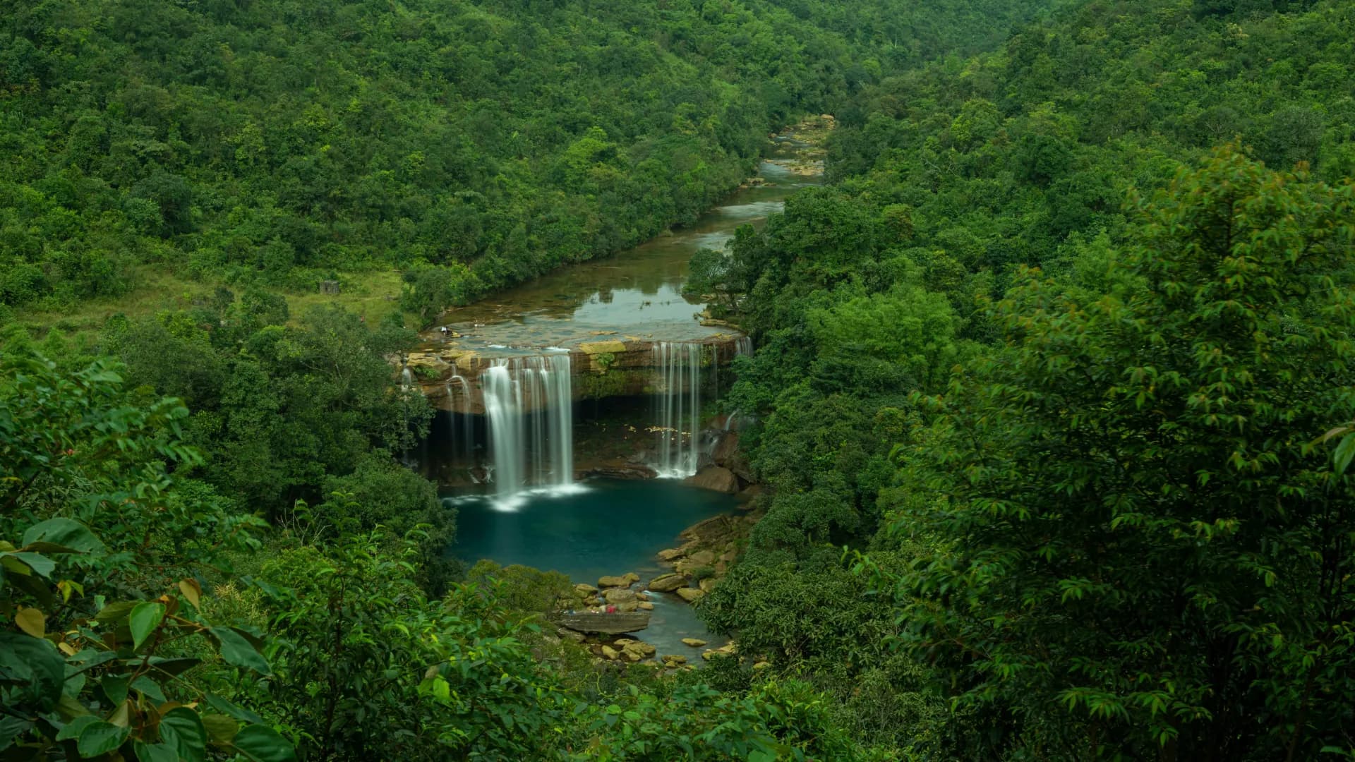 7-Day Offbeat Meghalaya Itinerary (Hills, Waterfalls, Caves & Rivers)